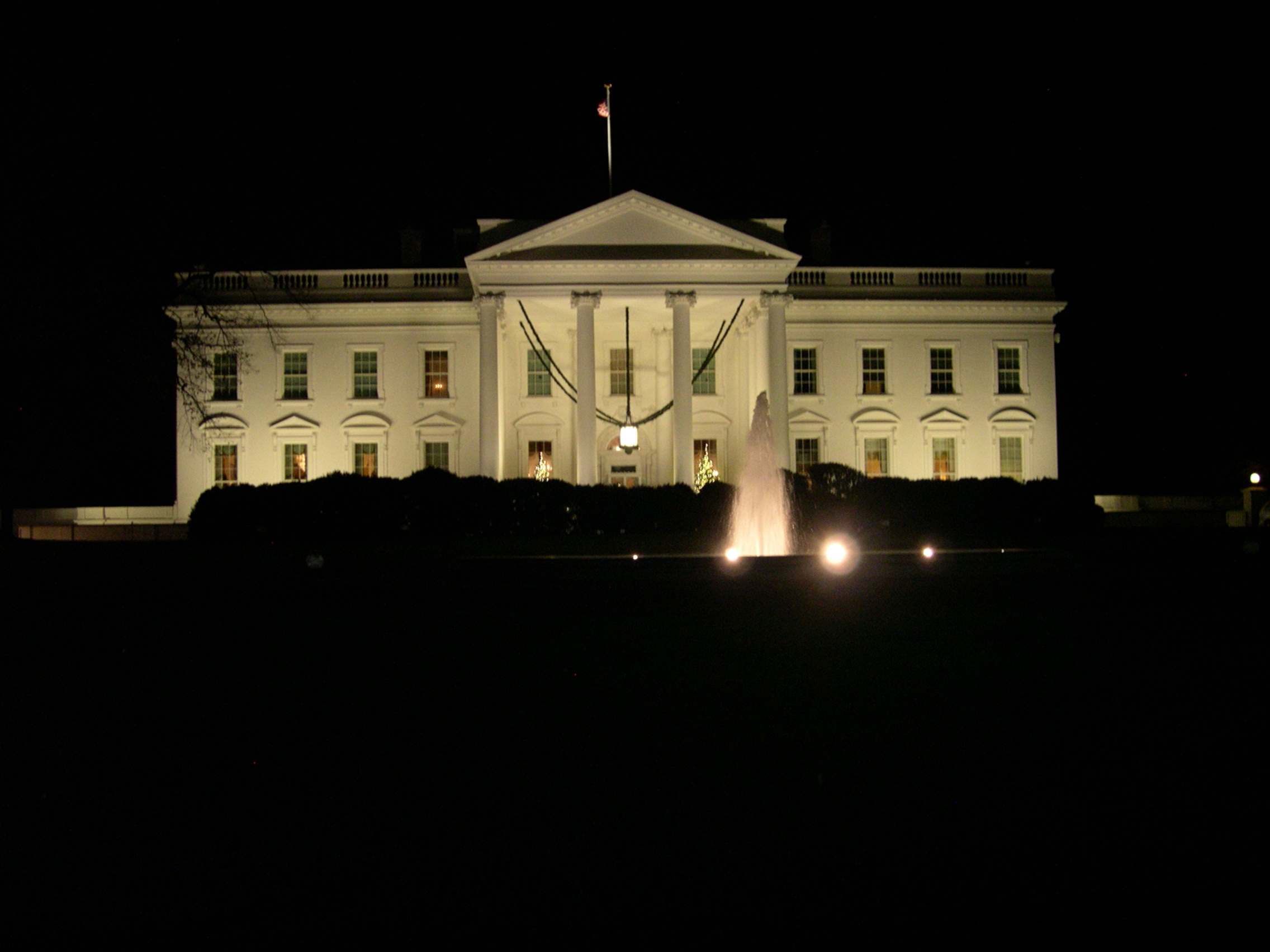 The White House at night | Shutterbug